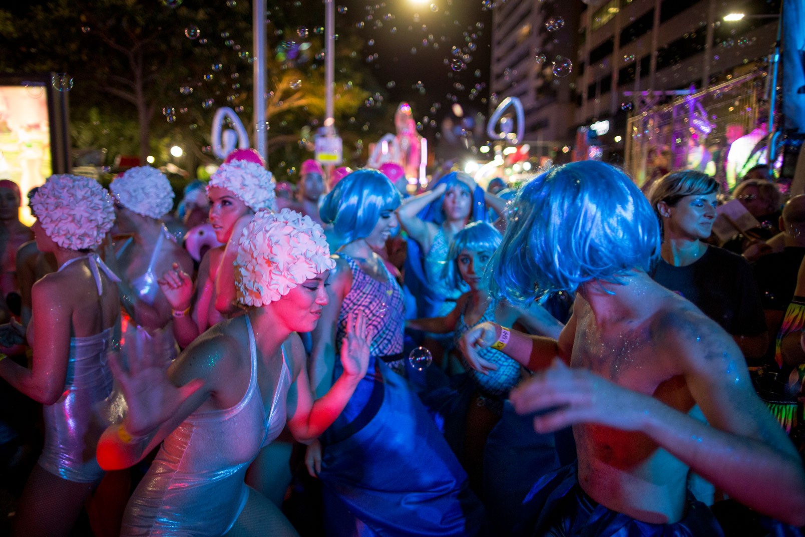 AIRBNB_MARDI-GRAS_PARADE_JH-001