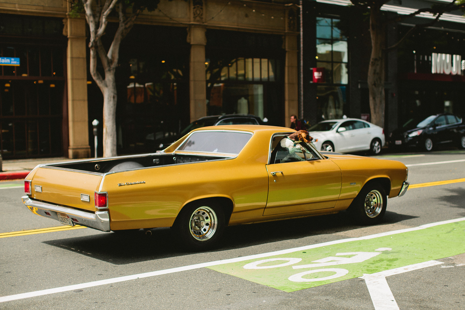 MAIN-ST-SANTA-MONICA