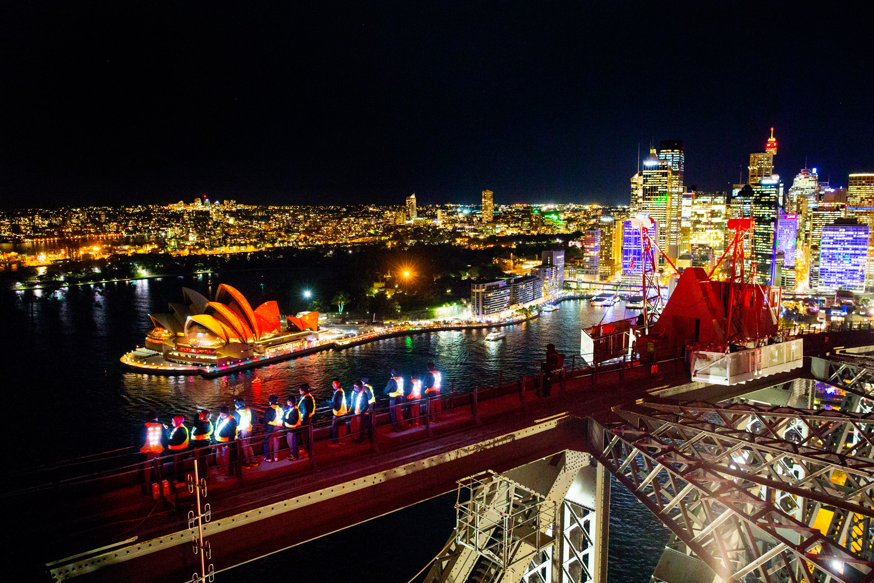Vivid-Sydney-2014_Bridge-Climb_opera-house_JHORAN_DNSW_B004